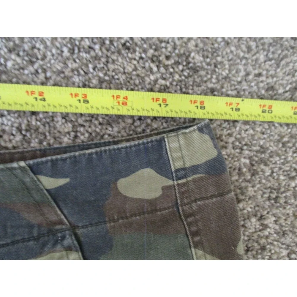 True Religion Camo Cargo Shorts 33 11
